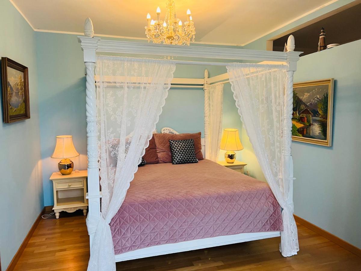 Esmaraldas House Of Love Terrasini Luaran gambar