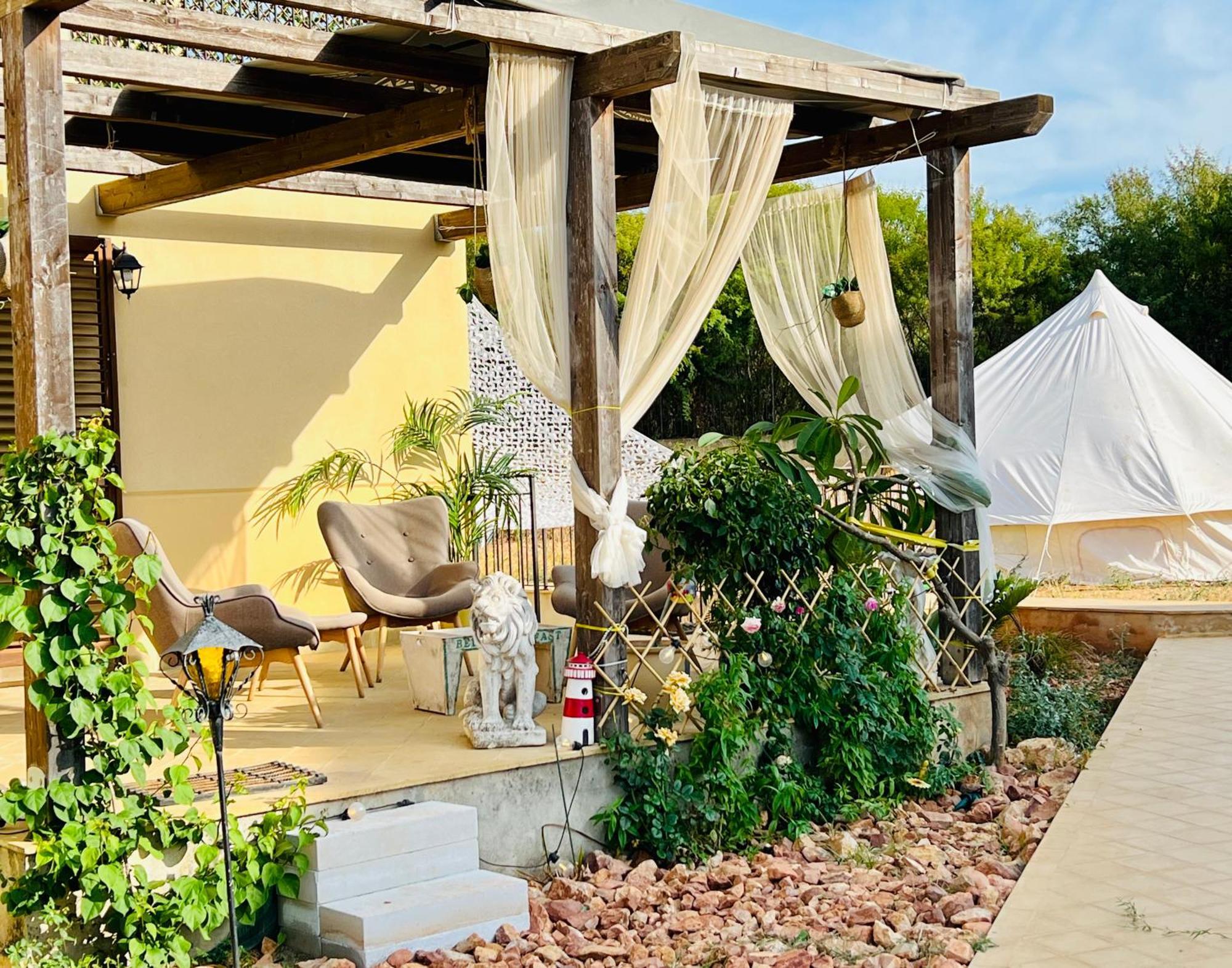 Esmaraldas House Of Love Terrasini Luaran gambar