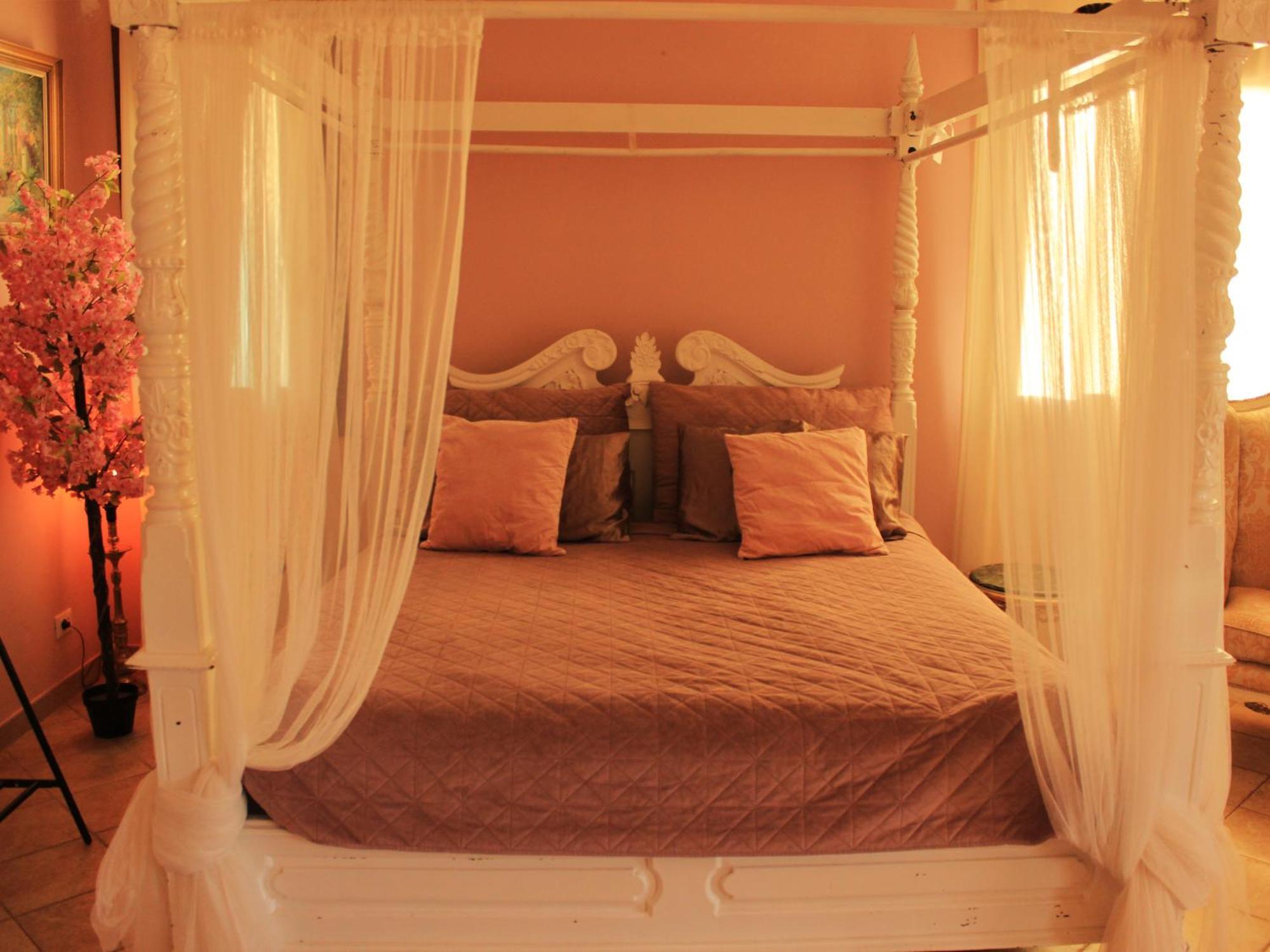 Esmaraldas House Of Love Terrasini Luaran gambar